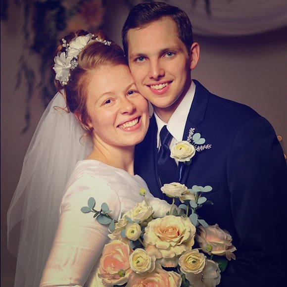 Meet your Posher, Kaity - Picture 1 of 4